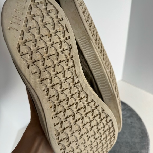Nobull Trainers Sneakers Tennis’s Shoes 10.5 Green Tan Canvas main image 11